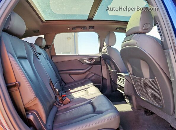 WA1LXAF71MD022200 2021 AUDI Q7 Синий Вид задней части салона