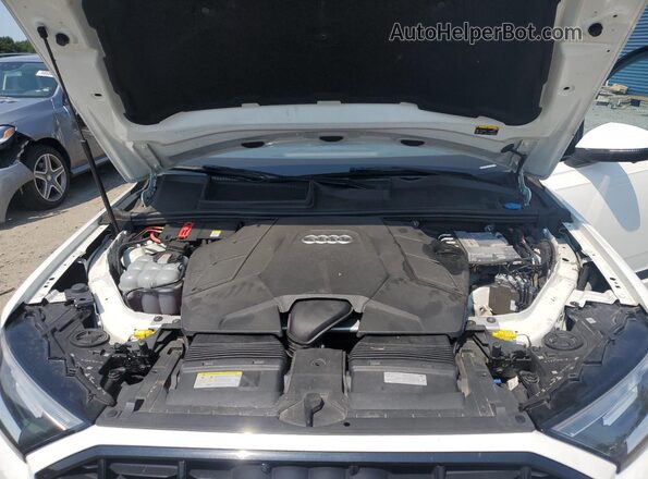 WA1LXAF72MD025705 2021 AUDI Q7 White Widok komory silnika