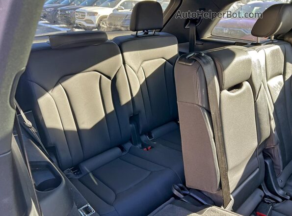 WA1LXAF74MD014768 2021 AUDI Q7 Black 