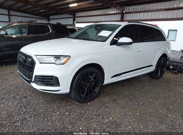 WA1LXBF76PD001885 2023 AUDI Q7 White Front left
