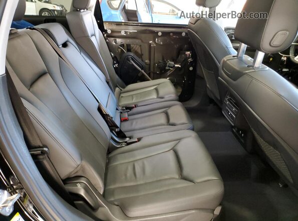 WA1LXBF77PD011048 2023 AUDI Q7 Black Սալոնի հետևի տեսք
