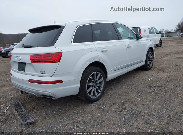 WA1VAAF71JD021585 2018 AUDI Q7 White უკანა მარჯვენა