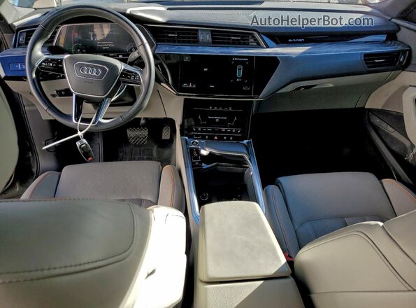 WA1VABGE4NB039373 2022 AUDI E-TRON Gray Dashboard view