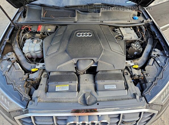WA1VXAF70MD041409 2021 AUDI Q7 Black Engine compartment view