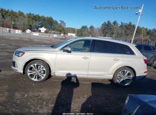 WA1VXBF76LD012730 2020 AUDI Q7 Beige Widok wnętrza 360 stopni