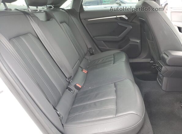 WAUAUDGY7NA036357 2022 AUDI OTHER White Հետևի նստատեղերի տեսք