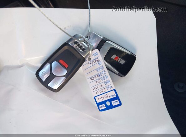 WAUB4AF46MA026077 2021 AUDI S4 Black Vista del salpicadero