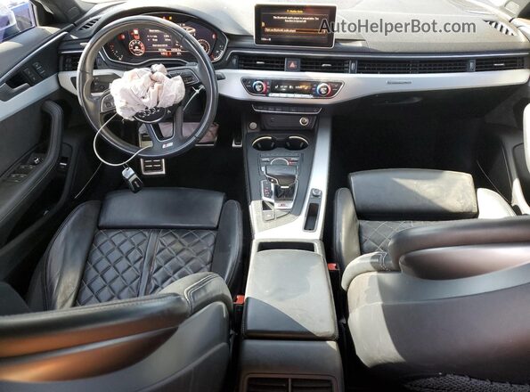 WAUB4AF47KA116240 2019 AUDI S4 Gray Dashboard view