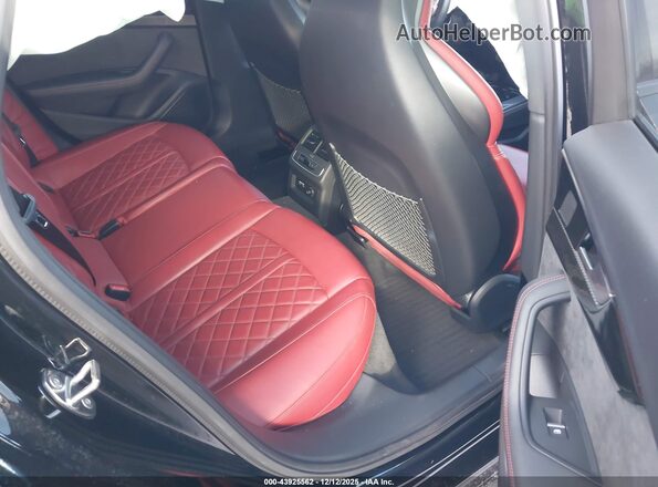 WAUB4AF4XMA064797 2021 AUDI S4 Black Вид наклейки з VIN-кодом