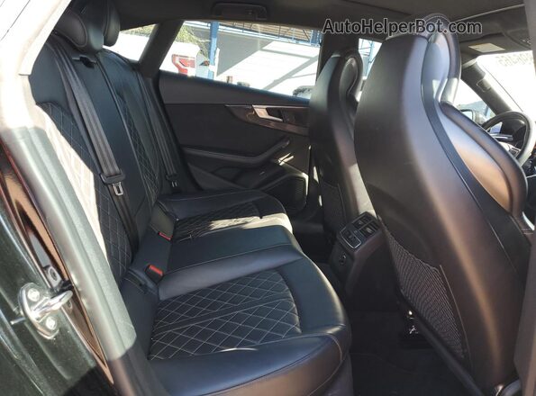 WAUB4CF59JA045139 2018 AUDI S5 Черный 