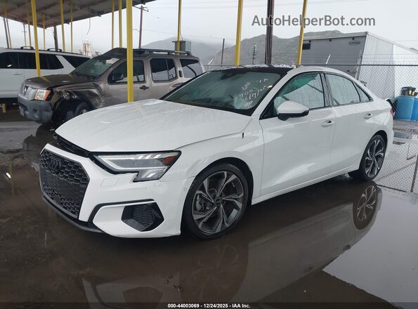 WAUBUDGY2NA019003 2022 AUDI OTHER White Առջևի ձախ երեք քառորդ տեսարան