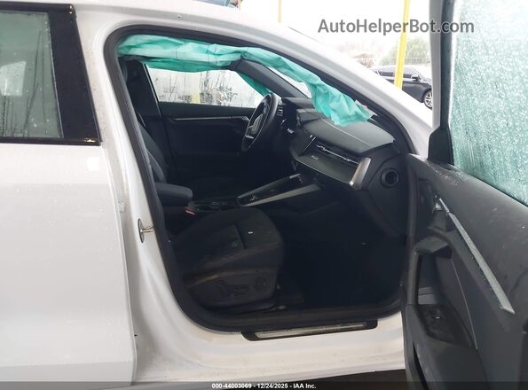 WAUBUDGY2NA019003 2022 AUDI OTHER White Սալոնի դիմացի տեսք