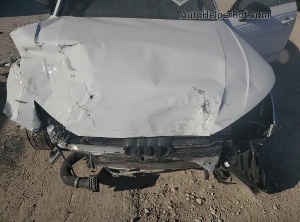 WAUC4AF4XKA000762 2019 AUDI S4 White Vista interior trasera