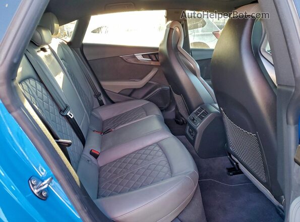 WAUC4CF50LA013607 2020 AUDI S5 Blue Widok tylnych siedzeń
