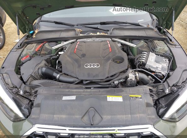 WAUC4CF55NA011807 2022 AUDI S5 Зеленый Вид сзади