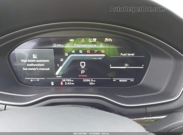WAUC4CF55NA011807 2022 AUDI S5 Зеленый Вид задних сидений