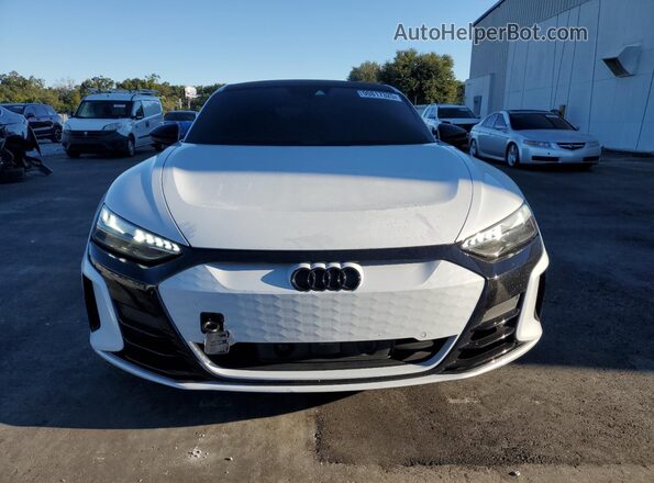 WAUCJBFW4R7004510 2024 AUDI E-TRON White Դիմացի տեսք