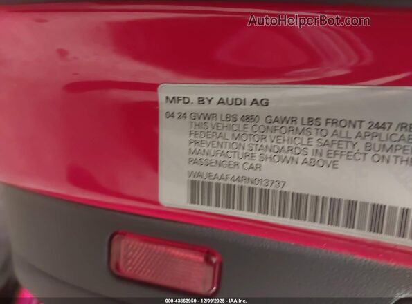 WAUEAAF44RN013737 2024 AUDI OTHER Red Widok komory silnika