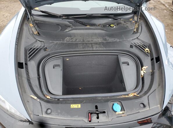 WAUEJBFW3N7004131 2022 AUDI E-TRON Gray Vista interior trasera