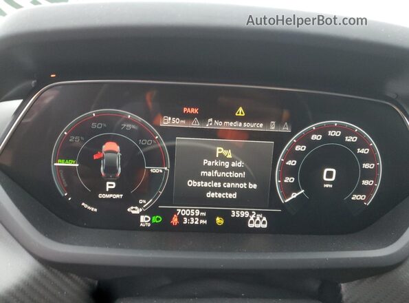 WAUEJBFW3N7004131 2022 AUDI E-TRON Gray Vista del cuadro de instrumentos