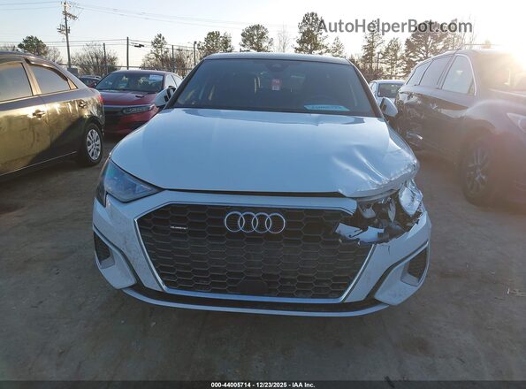 WAUGUDGY6NA013565 2022 AUDI OTHER Gray ხელსაწყოთა პანელის ხედი