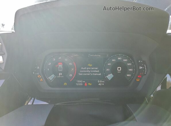 WAUHUDGY1SA063774 2025 AUDI OTHER Blue Սարքավորումների վահանակի տեսք