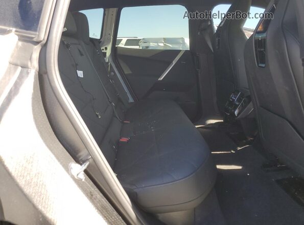WB523CF03SCS82320 2025 BMW IX White Հետևի նստատեղերի տեսք