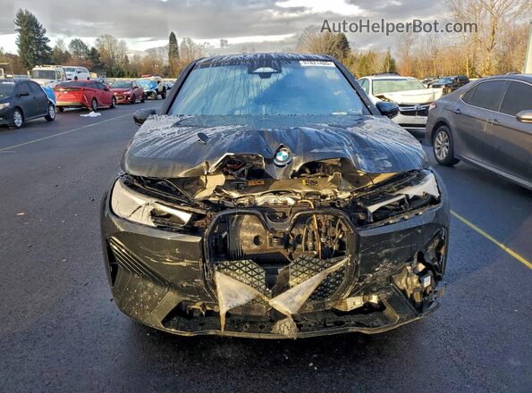 WB523CF08NCK44103 2022 BMW IX Черный Вид спереди