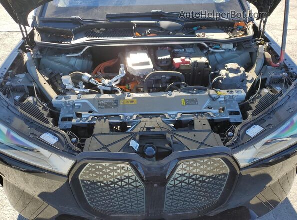 WB523CF08RCP20730 2024 BMW IX Black 