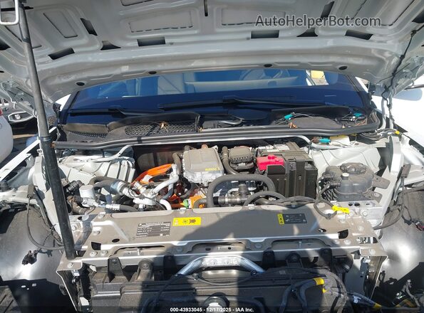 WB523CF08RCR88337 2024 BMW IX White Vista trasera