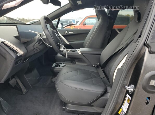 WB523CF09RCR22878 2024 BMW IX Gray Vista interior delantera