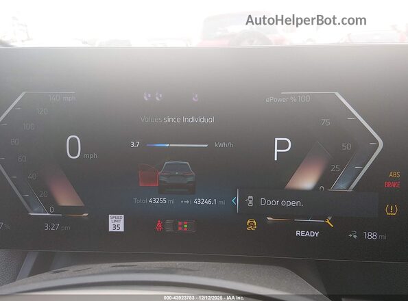 WB523CF0XRCN21047 2024 BMW IX Blue 