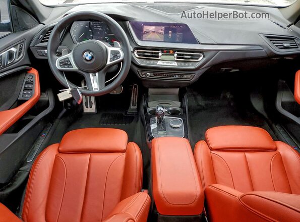 WBA13AL04M7G99725 2021 BMW M2 Gray Vista del salpicadero