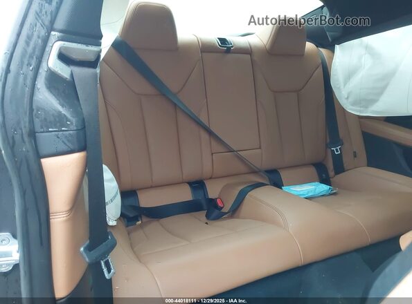 WBA13AR03NCK53353 2022 BMW M4 Black Вид наклейки з VIN-кодом