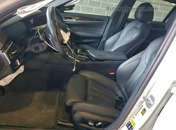 WBA13BJ03MWW97671 2021 BMW 5 SERIES White Front interior view