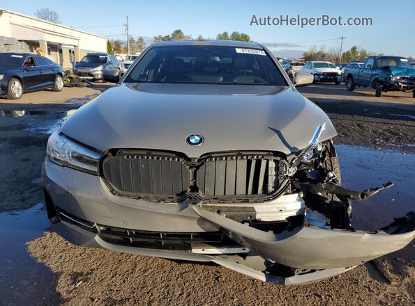 WBA13BJ04MWW94102 2021 BMW 5 SERIES Gray Widok z przodu