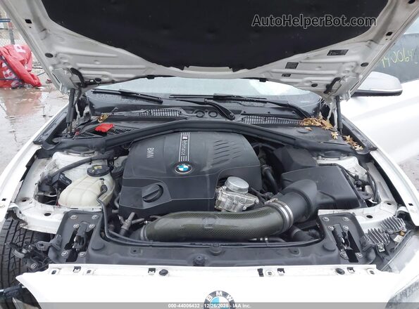 WBA1J9C54GV372156 2016 BMW M2 White Vista trasera