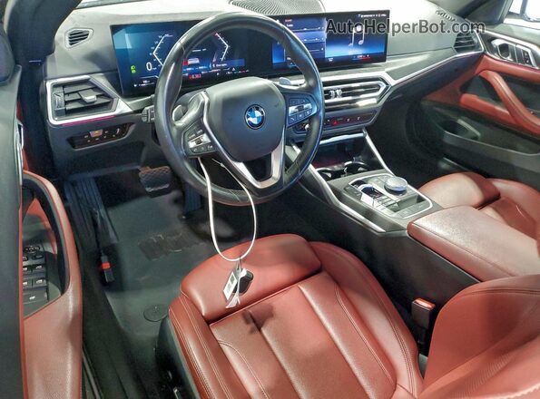 WBA23AT08RCP83787 2024 BMW 4 SERIES White Dashboard view