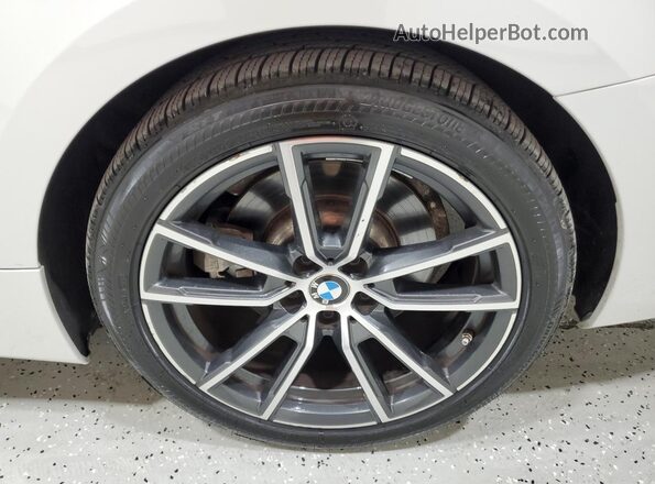 WBA23AT08RCP83787 2024 BMW 4 SERIES White 360 interior view