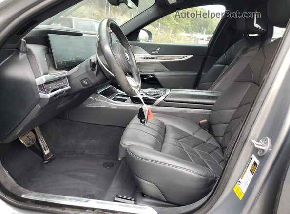 WBA23EH06PCM12267 2023 BMW 7 SERIES Silver 