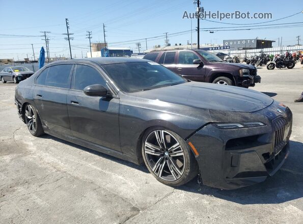 WBA23EH07PCM68864 2023 BMW 7 SERIES Черный Передняя правая четверть