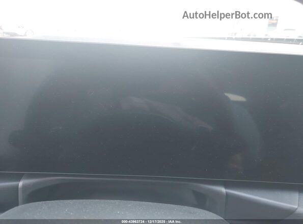 WBA23FB04SFU11060 2025 BMW 7 SERIES Gray Rear seats view