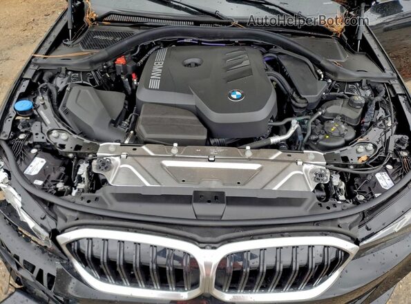 WBA23LA04SFV36608 2025 BMW 3 SERIES Black Вид задньої частини салону