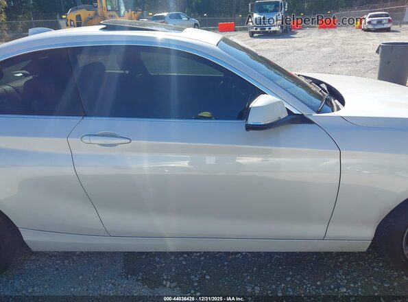 WBA2J1C55JVD08854 2018 BMW 2 SERIES Белый Вид задней части салона