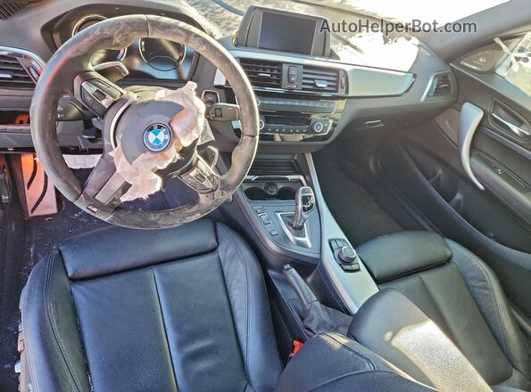 WBA2J7C52JVD60980 2018 BMW M2 Gray Dashboard view