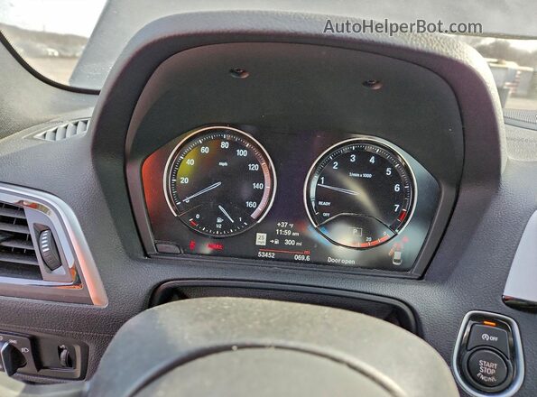 WBA2J7C55JVB28552 2018 BMW M2 Gray Widok zestawu wskaźników