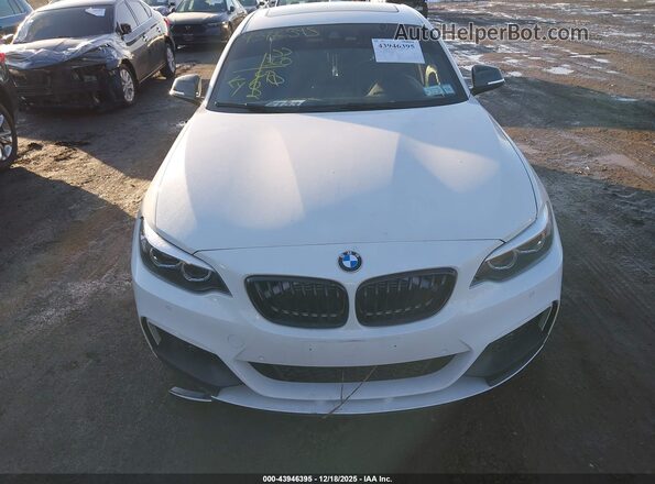 WBA2J7C55KVD61266 2019 BMW M2 White ხელსაწყოთა პანელის ხედი