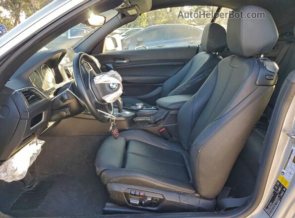 WBA2K1C0XL7G07443 2020 BMW 2 SERIES Серебряный Вид салона спереди