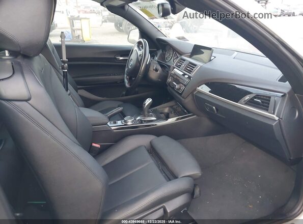 WBA2K9C58HV646784 2017 BMW 2 SERIES Gray Front interior view