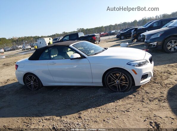 WBA2M7C01M7J21776 2021 BMW 2 SERIES White უკანა სალონის ხედი